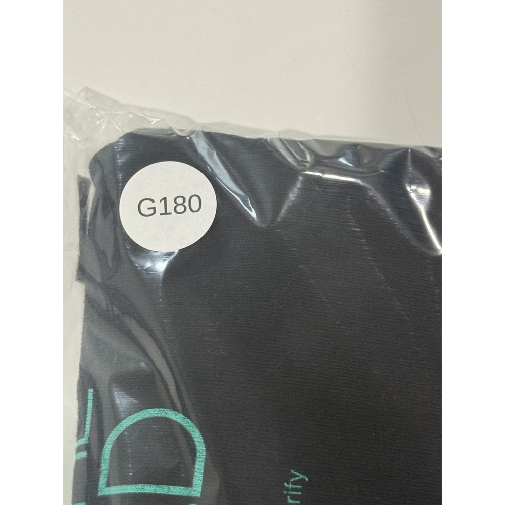 Jesus T Men's XL Be A Light Unto The World Matthew 5:16 Statue of Liberty Black - Picture 10 of 10
